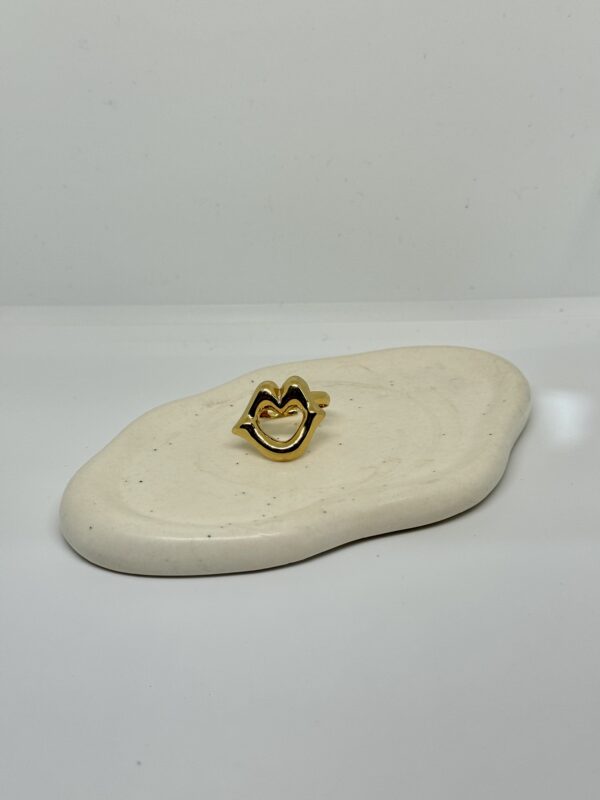 KISS RING