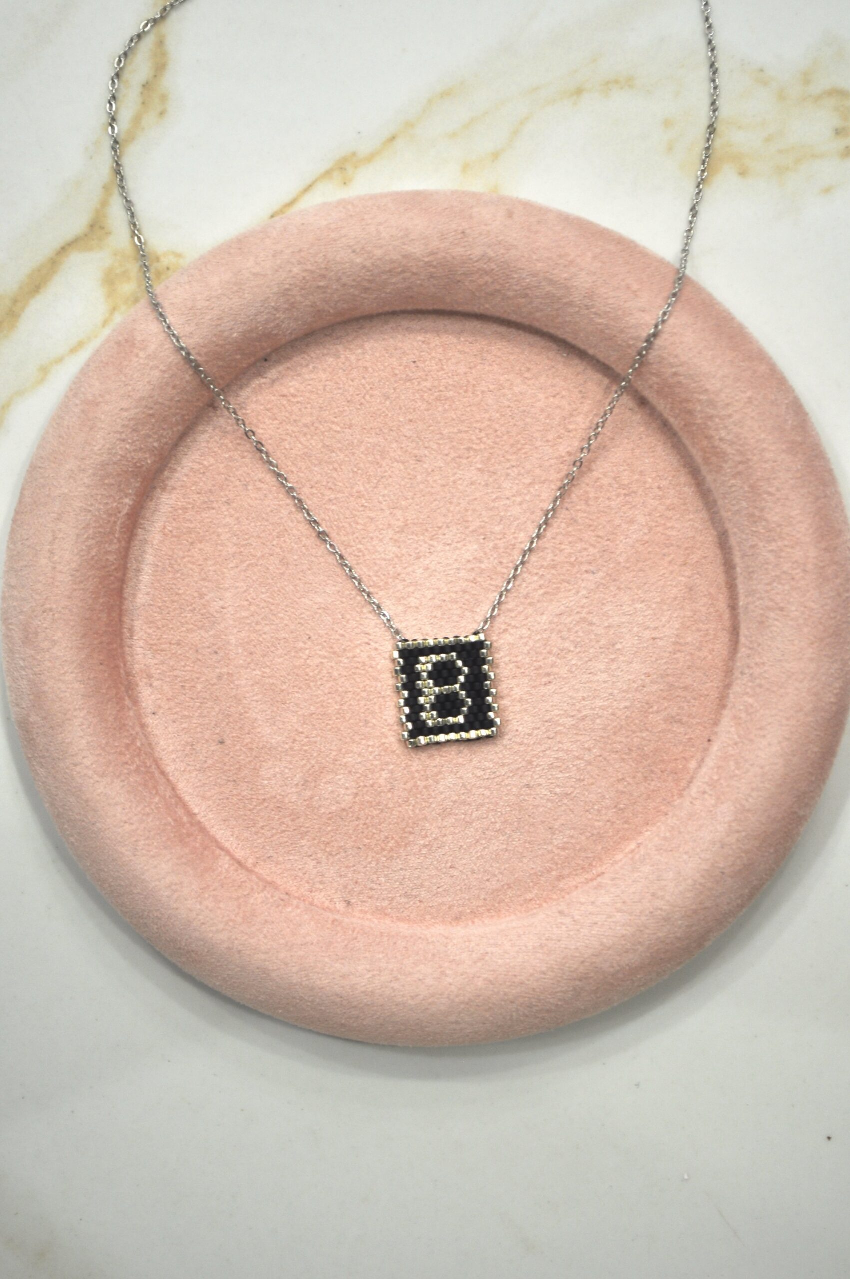 MONOGRAM B
